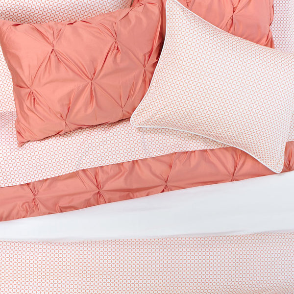 #C2f Coral Valencia Pintuck SHAMS